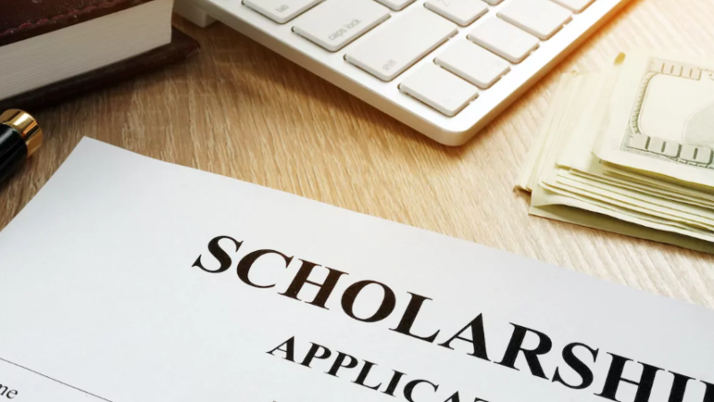 7 of the Best Scholarships You Can Win